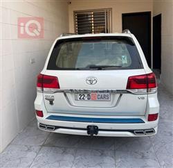 تويوتا لاندكروزر